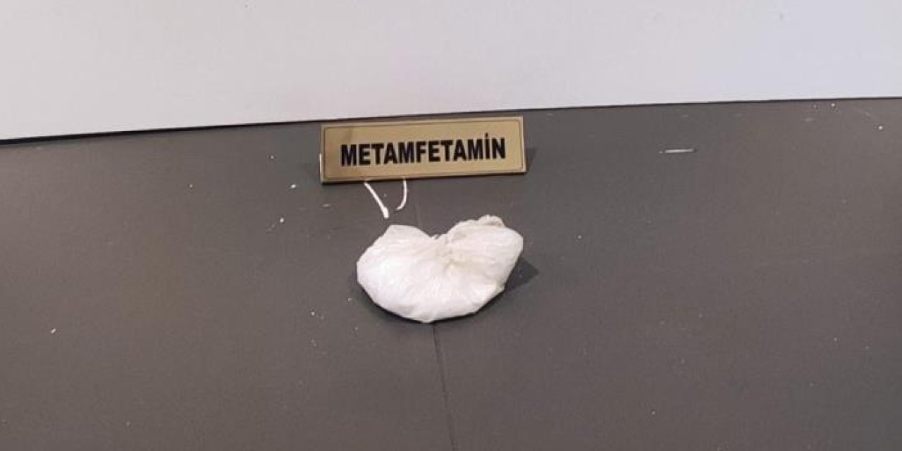 Samsun’da uyuşturucuya geçit yok! 77,60 gram metamfetaminle yakalandı | Trabzon Haber