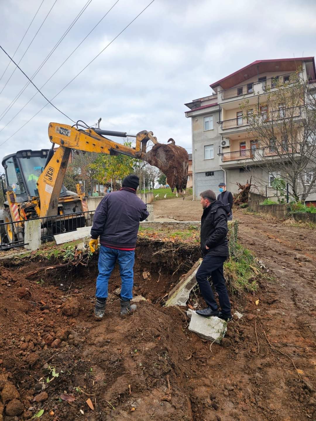 Araklı’da Yol İçin Büyük ve Örnek Fedakarlık – Trabzon Haber, Son dakika Trabzon Haberleri