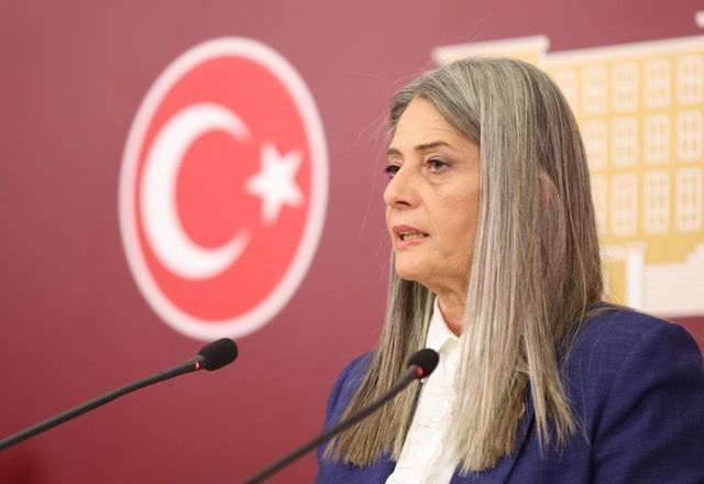 CHP Trabzon Milletvekili Sibel Suiçmez’den Asgari Ücret Çağrısı! En Az 30 Bin – Trabzon Haber, Son dakika Trabzon Haberleri