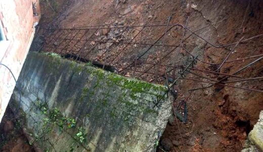 Trabzon’da şiddetli yağış heyelanlara neden oldu